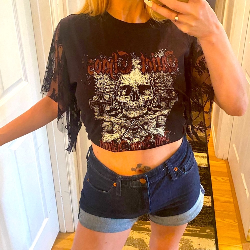 ⚰️⚰️”Death Before Dishonor” lace sleeves tee XL - Picture 3 of 16
